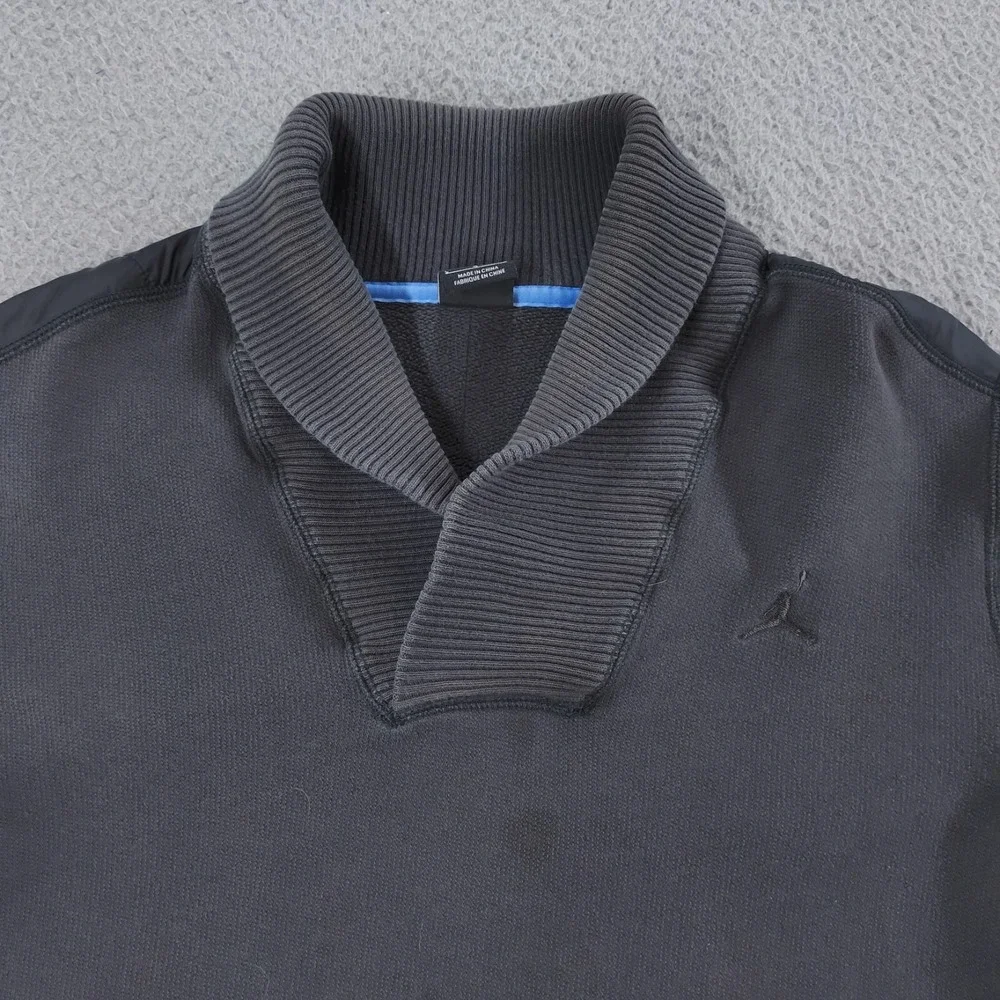 Nike Air Jordan Sweater Mens Large Gray Cotton Thick Heavy Jumpman Collar Warm